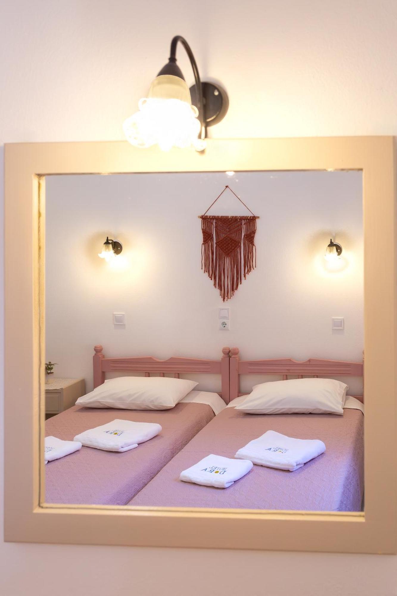 Dora'S Studios & Apartments Mégas Yialós-Nítes Dış mekan fotoğraf